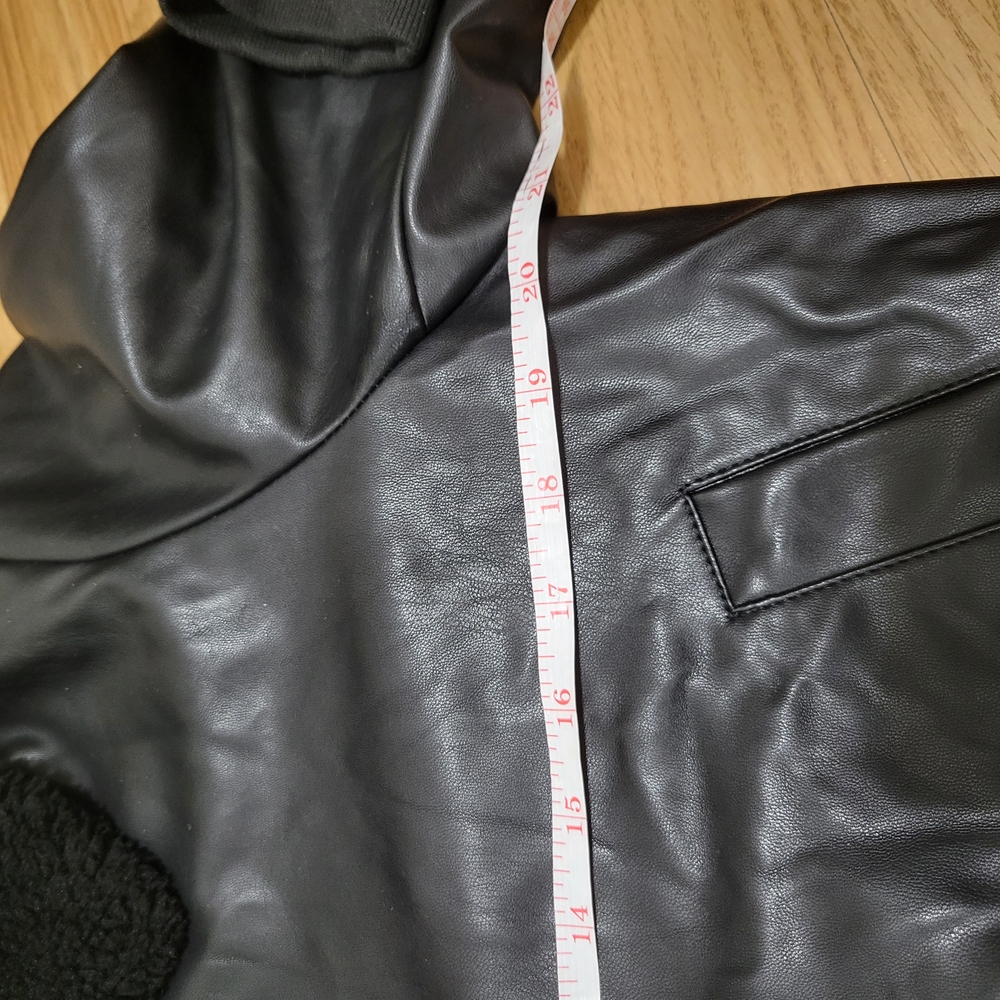GAP Black Bomber Jacket Sleek Glossy Design - Picture 3 of 7